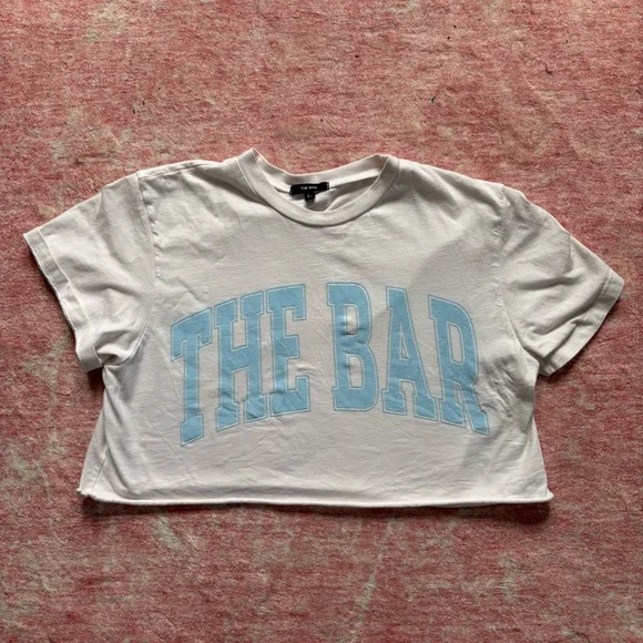 The Bar White Blue Varsity Cropped Top Tee Size Large - Picture 2 of 4